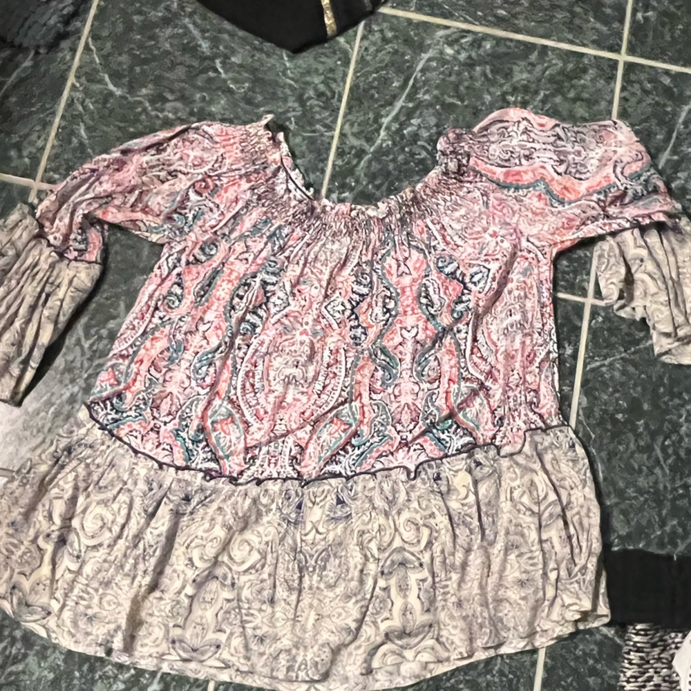 cute blouse